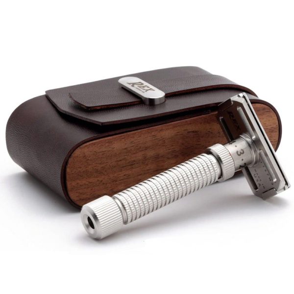 CASE2_800.jpg Estuche para maquinilla de afeitar Rex Horween de piel y madera de nogal- 102