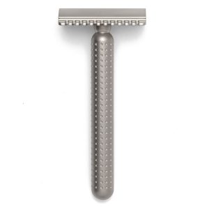 rasoio-sicurezza-masamune-open-comb-matte-tatara.jpg Maquinilla de afeitar Tatara peine abierto acero inoxidable Masamune Mate